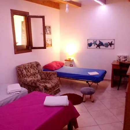 Vakantiehuis 4 Bedrooms House With View Balcony And Wifi At 5 Km Away From The Beach Palermo