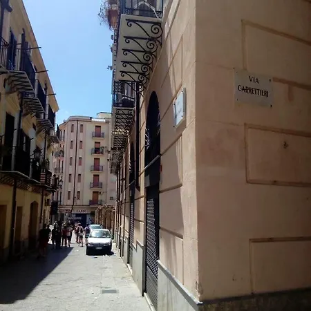 Vakantiehuis 4 Bedrooms House With View Balcony And Wifi At 5 Km Away From The Beach Palermo