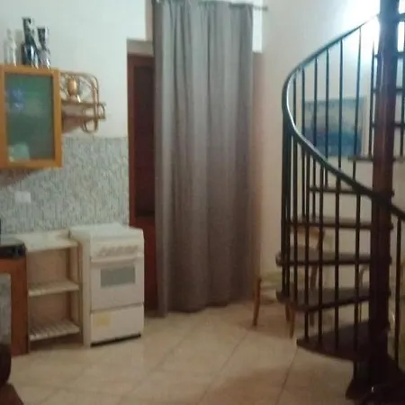 Vakantiehuis 4 Bedrooms House With View Balcony And Wifi At 5 Km Away From The Beach