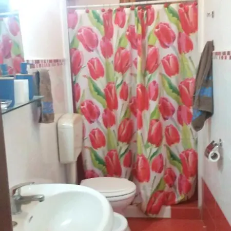 4 Bedrooms House With View Balcony And Wifi At 5 Km Away From The Beach Vakantiehuis